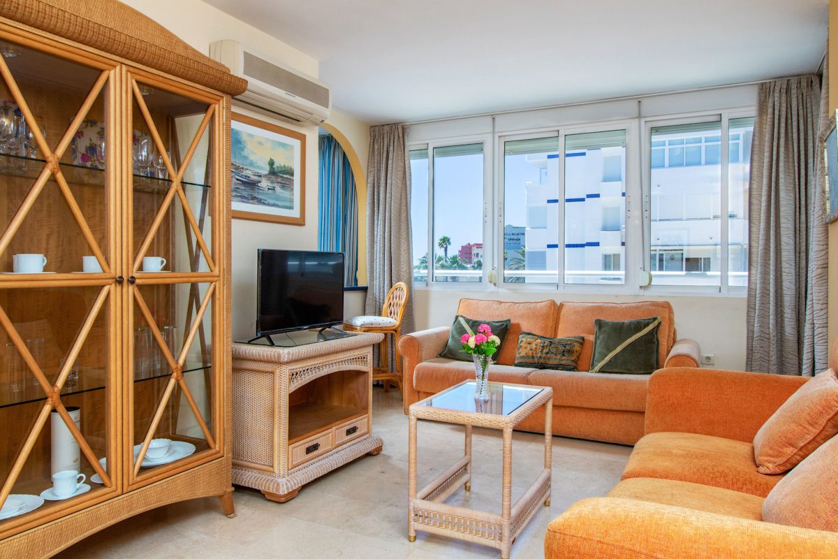 Construcciones BCNF - planificación profesional de reforma en Sitges planificación de reforma de apartamento en Sitges