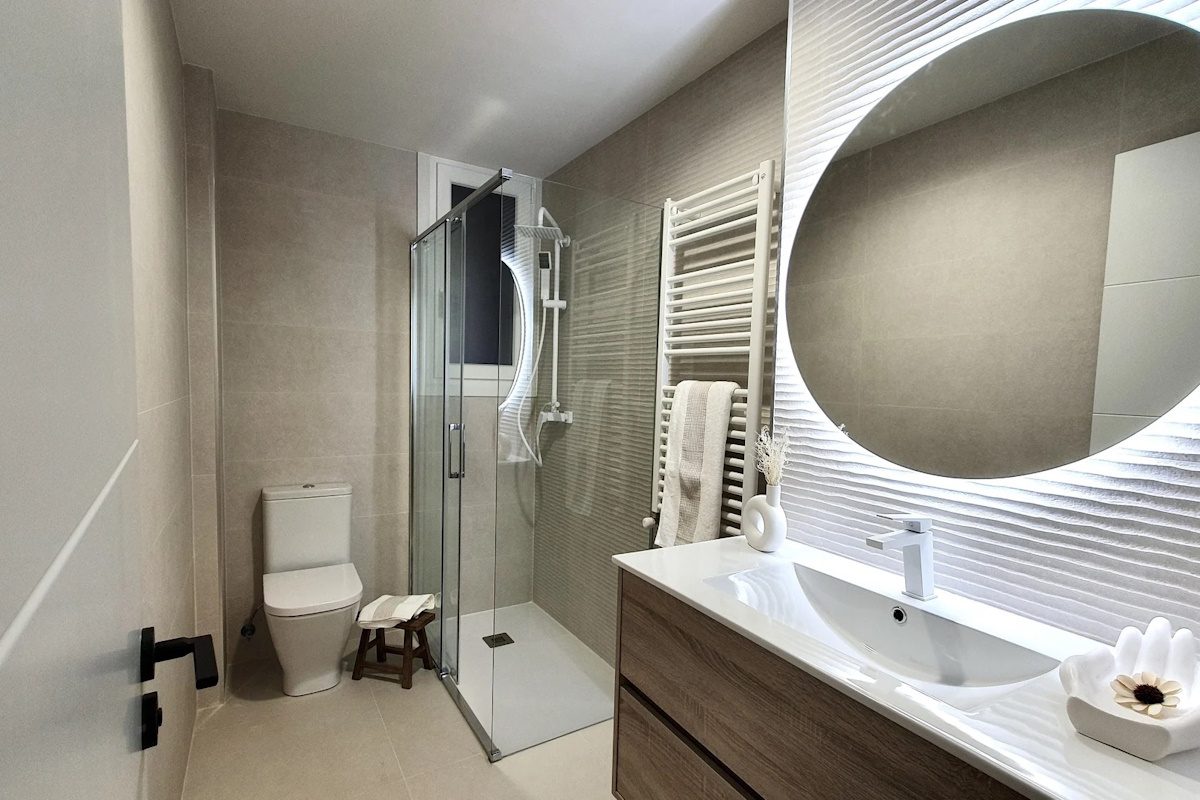 materiales de alta calidad en reformas de baño