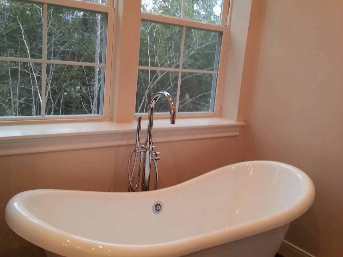 Casa de diseño eficiente en El Garraf construida con tecnología ICF en construcciones bcnf